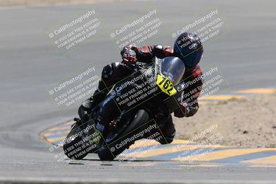 media/Apr-09-2023-SoCal Trackdays (Sun) [[333f347954]]/Turn 10 (115pm)/